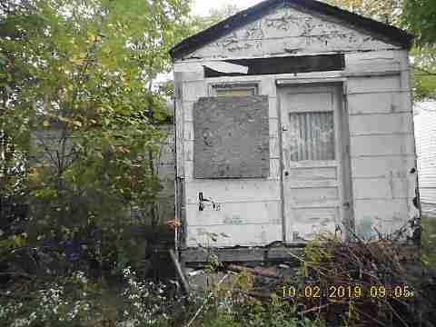 7721 Montrose (4)_m.jpg